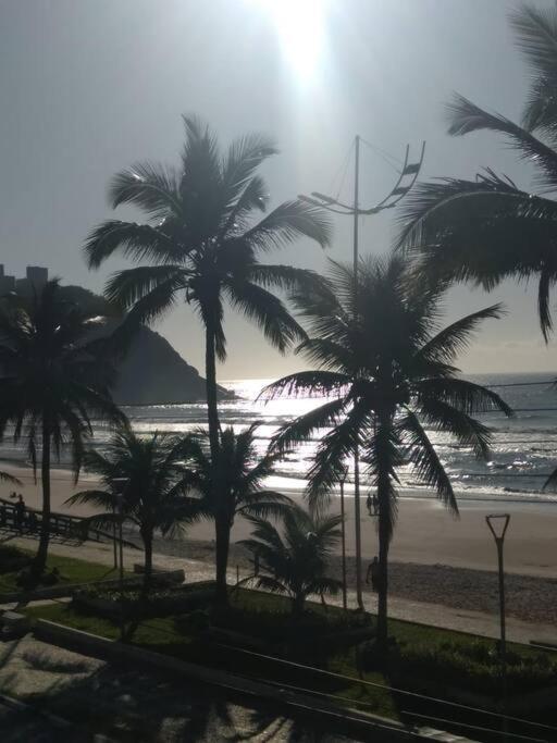 Apto Praia Do Tombo 과루자 외부 사진