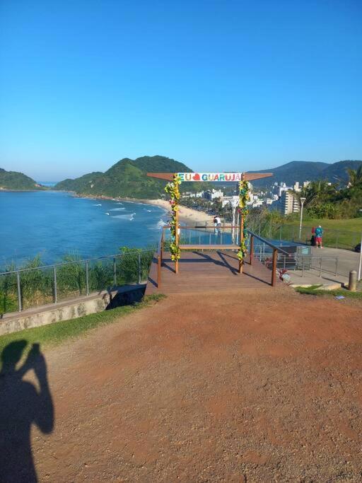 Apto Praia Do Tombo 과루자 외부 사진